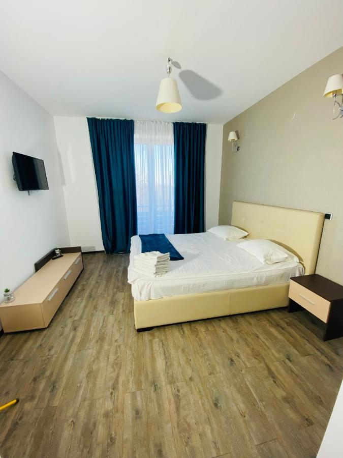 פויאנה ברשוב Silver Mountain C24 Royal מראה חיצוני תמונה